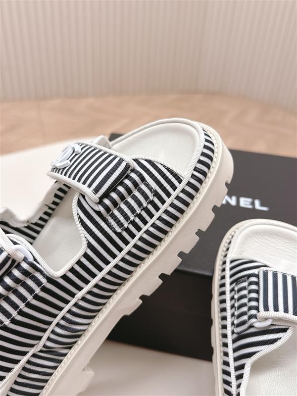 20251128184437600 280